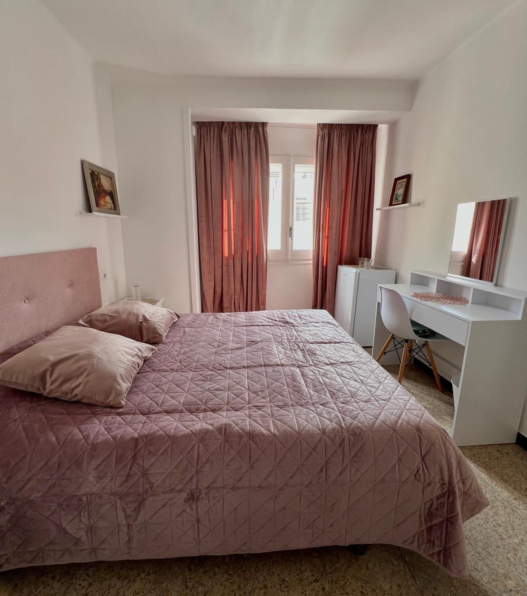 Escondite Central Con Terraza Compartida En La Azotea Roses Dış mekan fotoğraf